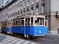 Tramvaj linije 10 u Adžijinoj (današnja ulica kneza Mislava) oko 1975. godine